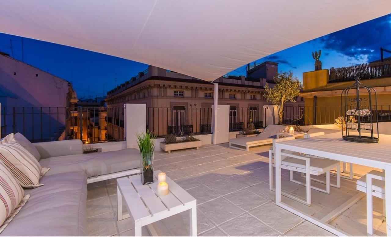 No Turistic Rental, Duplex Penthouse In The Historic Center, Valencia, Ideal For Those Looking To Stay In The City For A Season, Including Professionals And Students Exterior photo